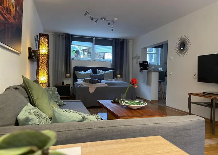 Modernes Appartement Im Gruenen - Stilvoll Und Komfortabel